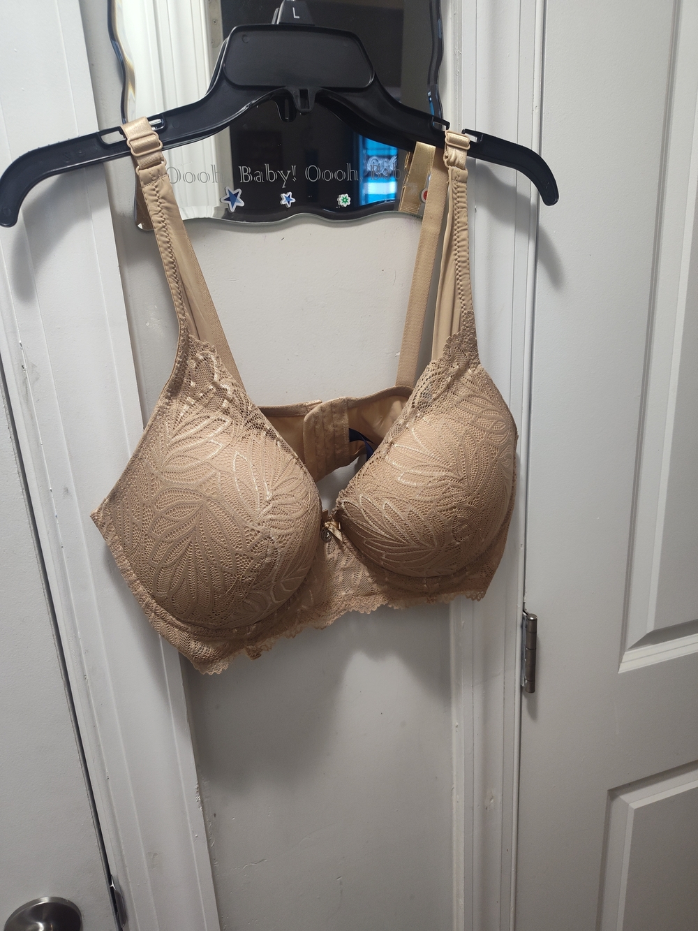 Rachel Beige Lace Underwire Bra Size 40 DD.